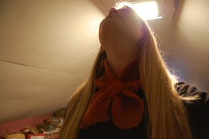 valentines-and-neck-scarf-025